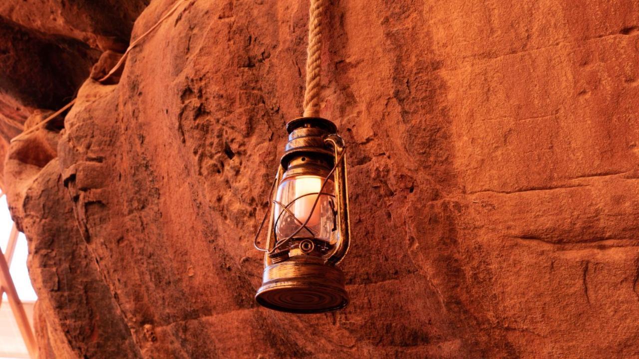 Wadi Rum Meteorite Camp Dış mekan fotoğraf